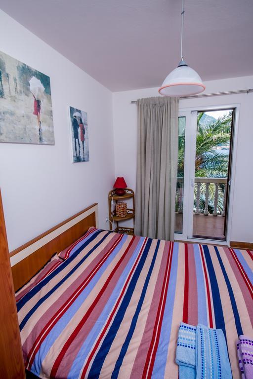 Apartments Beachfront コトル エクステリア 写真
