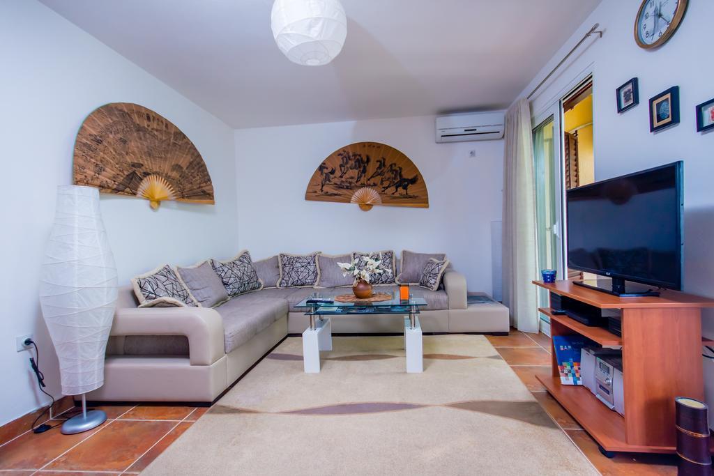 Apartments Beachfront コトル エクステリア 写真